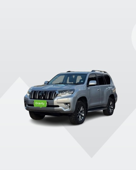 Prado Toyota Land Cruiser - Authentic 5 doors 5 seats car rental Zanzibar - Gravity Zanzibar Car Rental