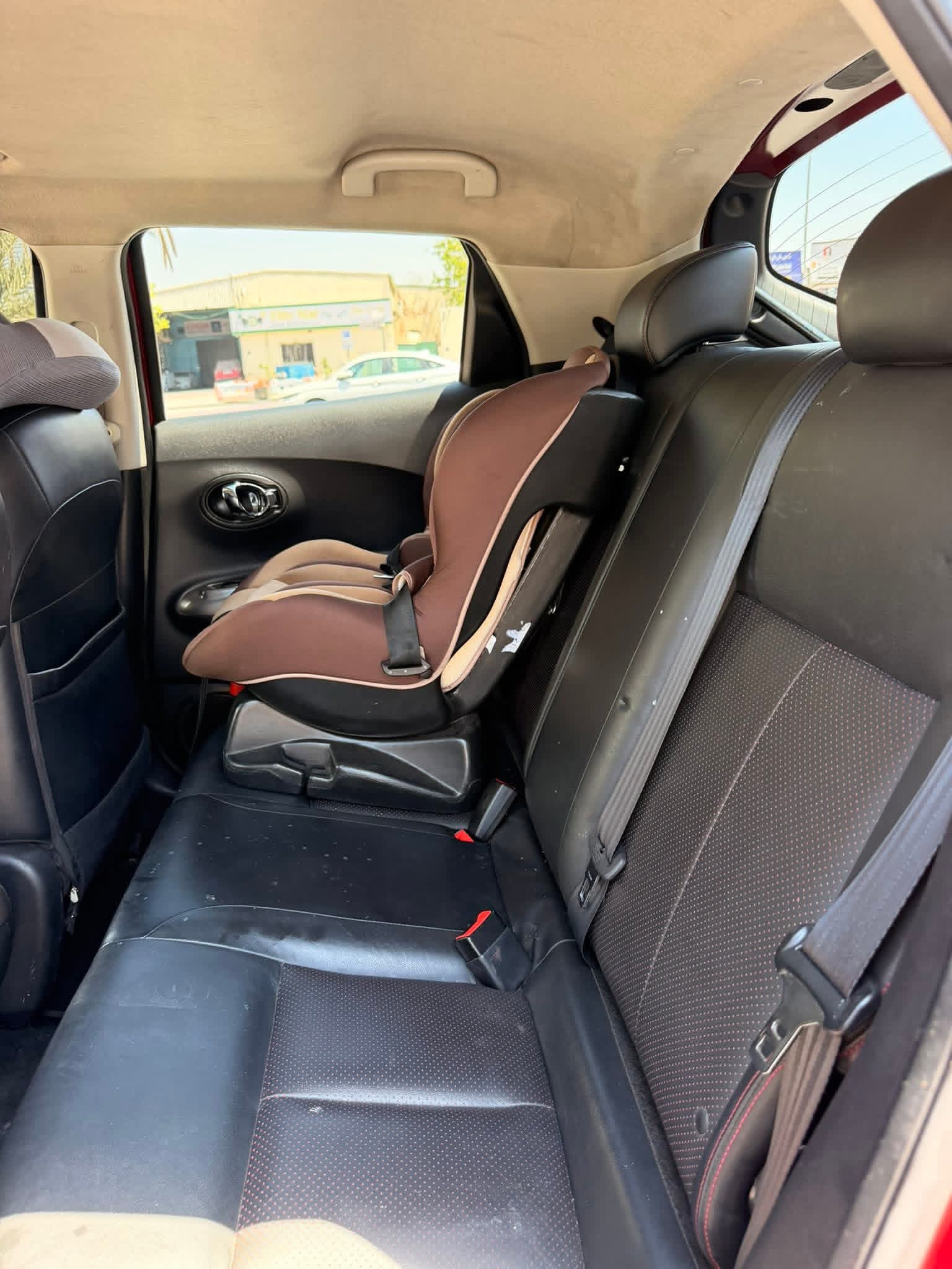 Nissan Juke - view 6