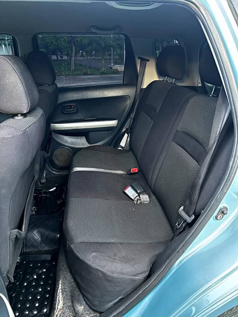 Toyota IST - view 5