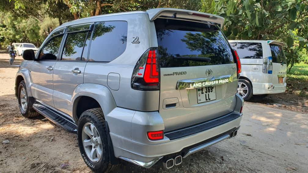 Prado j120 Land Cruiser - view 4
